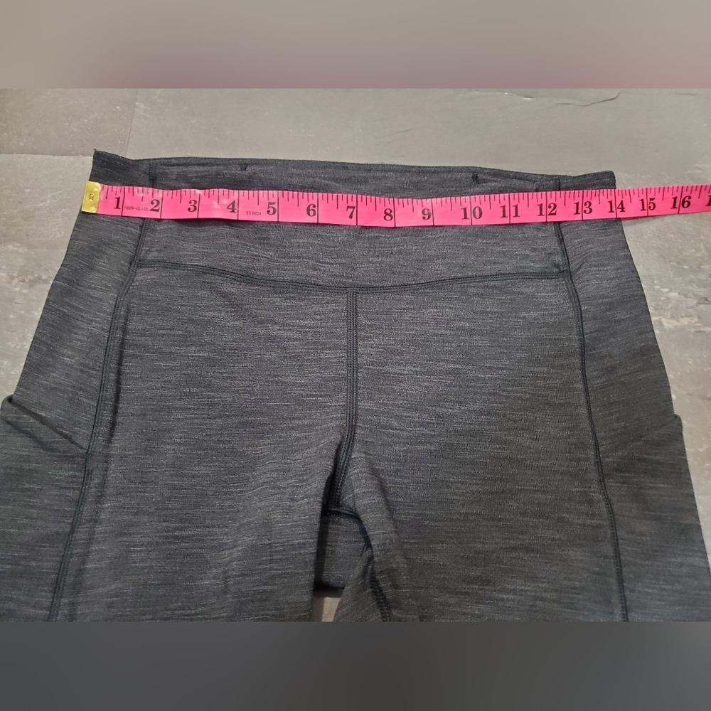 Lululemon Speed Up Tight *Full-On Luxtreme Brushed 26". Heathered Black. Size 8. - Picture 9 of 11
